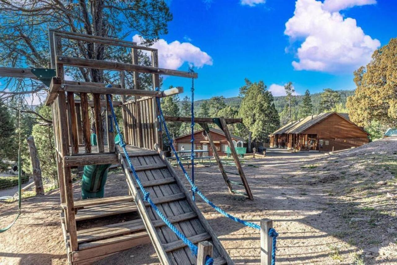 Cabin #3 Rainbow Trout - Pet Friendly- Sleeps 6 - Playground & Game Room Payson Exteriér fotografie